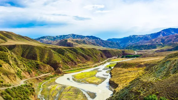Danxia Landform, 101 Provincial Road, Urumqi