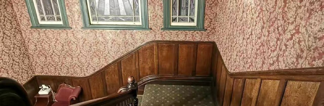 Duke's Restaurant & Bar