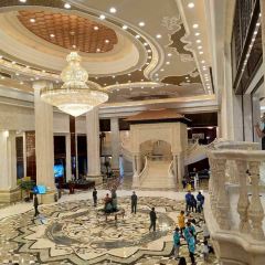 Tongxiangzhenshidajiudiankelisi Western Restaurant User Photo