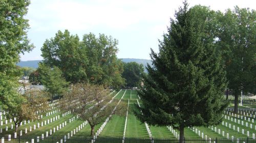 Woodlawn Cemetery