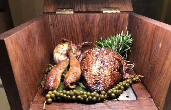 Chicken Bun Restaurant Yau Kee