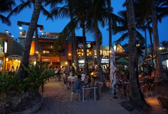 Gerry's Robinsons Place Ermita (Gerry's Grill) User Photo