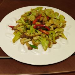 内蒙古源源国际餐厅部 User Photo