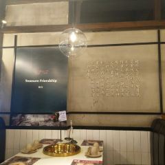 在渝里·重庆火锅(解放碑好吃街店) User Photo