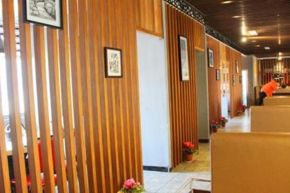 蟹先生餐馆(花园口国际广场店)