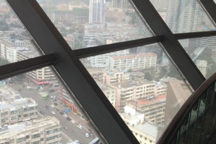 豪远国际●迪拜旋转餐厅