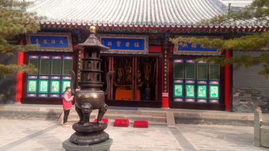 先有長安寺，後有瀋陽城。長安寺是瀋陽地區著名佛寺，歷史悠久，