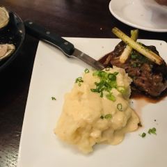 BLACKBIRD BAR, DINING & EVENTS ảnh của người dùng