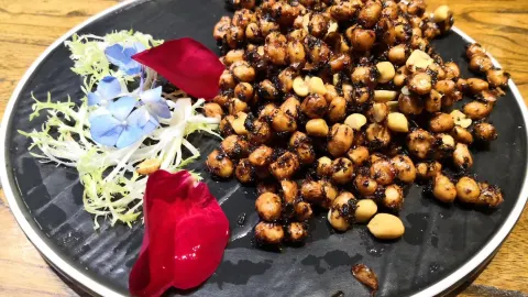 家和老味面馆(湖滨花园店) in Yan'an