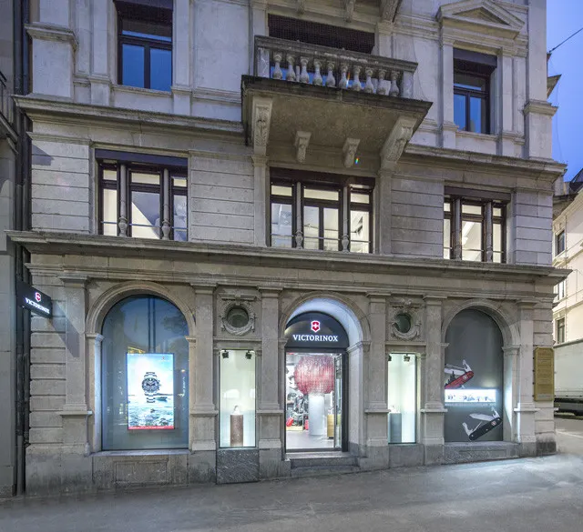 Swiss-style shopping store