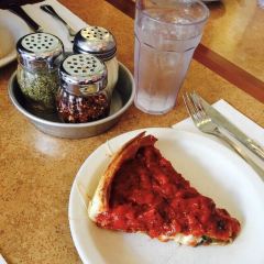 Zachary's Chicago Pizza User Photo