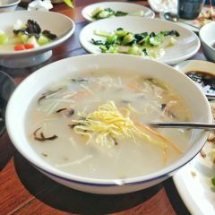 Bigger Tradish 여행 사진