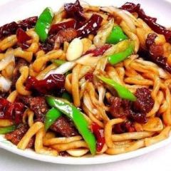 马龙老店抓饭拌面 User Photo
