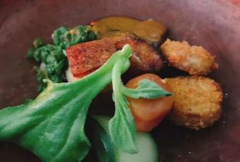 Merah Putih User Photo