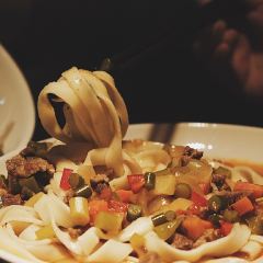 Yixiang·dunhuanglou (zhongshanbeilu) User Photo