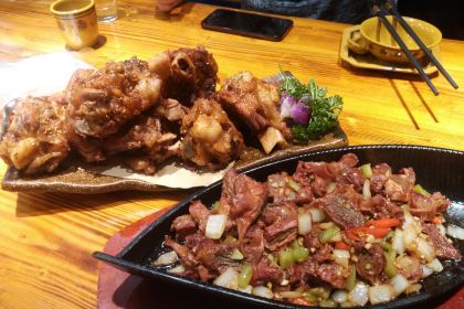 食厨烤骨头(中心丽景店)