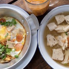 Black Gooseberry Chiangmai User Photo