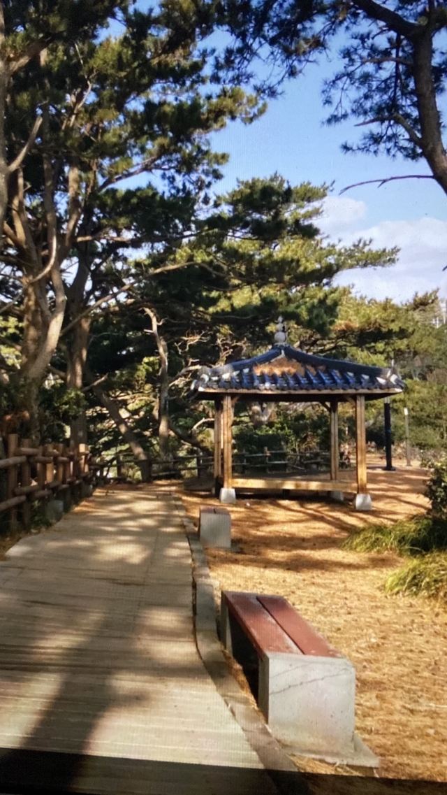 獨立岩