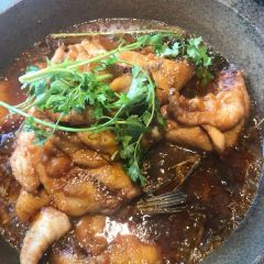 帅乡石锅鱼梭边鱼 User Photo