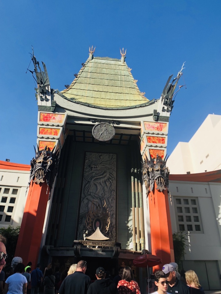 ロサンゼルス グローマンズ チャイニーズ シアター 評判 案内 トリップドットコム