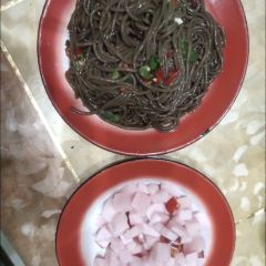溢香园牛肉爆大虾(沿河街店) User Photo
