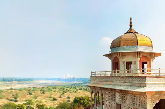 Musamman Burj周辺のホテル