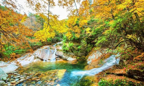 Eighteen Moon Lake Scenic Area