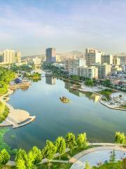 Yantan Park (North Gate)