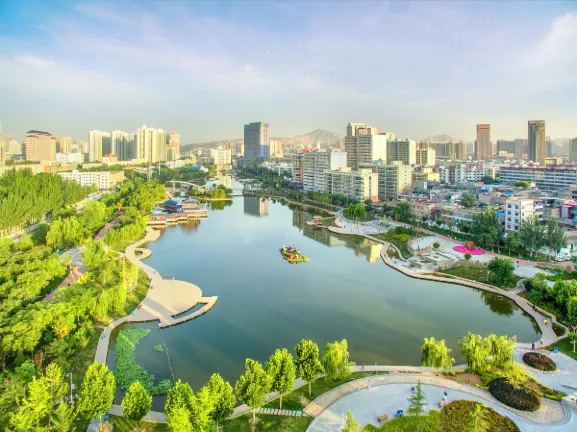 Hotel dekat Lanzhou Mingcheng Square