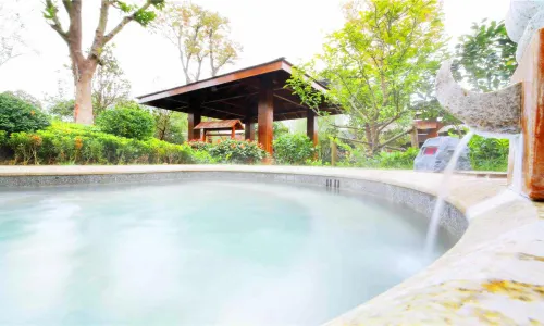 Mount Chui Tianmu Hot Spring Resort