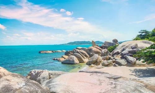 Hin Ta Hin Yai