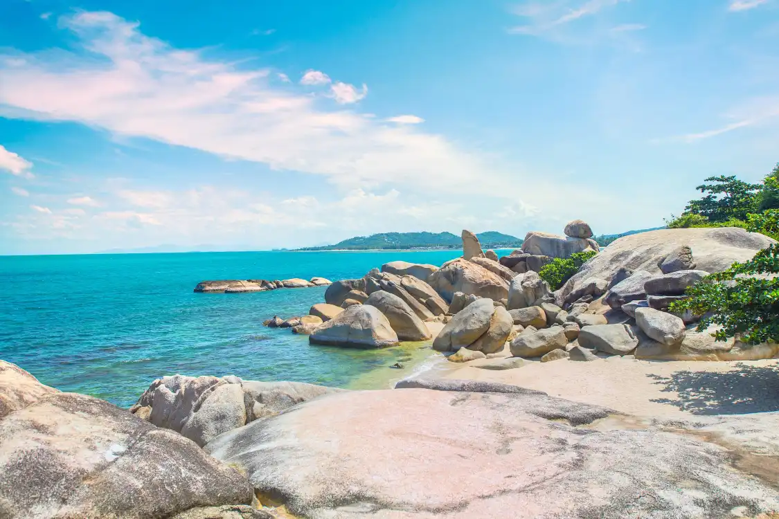 힌타 힌야이 바위 주변 호텔