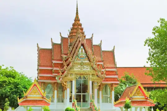 Hotels near Mahattamangkalaram Temple (Wat Hat Yai Nai)