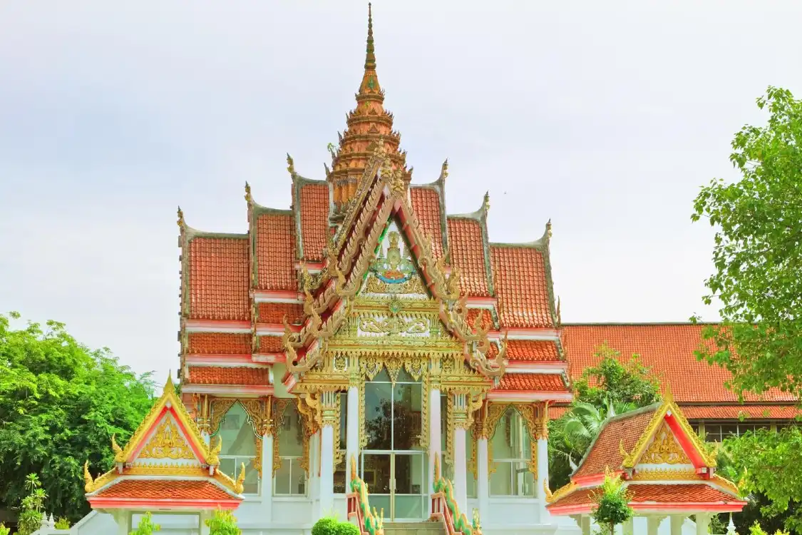 Hotels near Mahattamangkalaram Temple (Wat Hat Yai Nai)