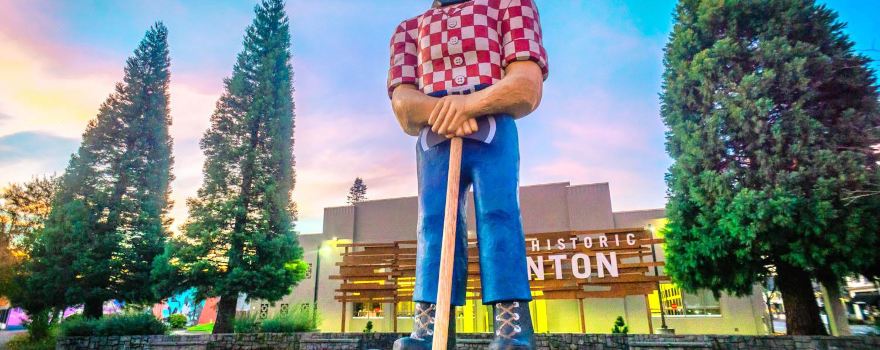 Paul Bunyan Statue