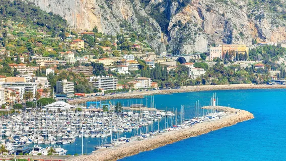Port de Menton Garavan