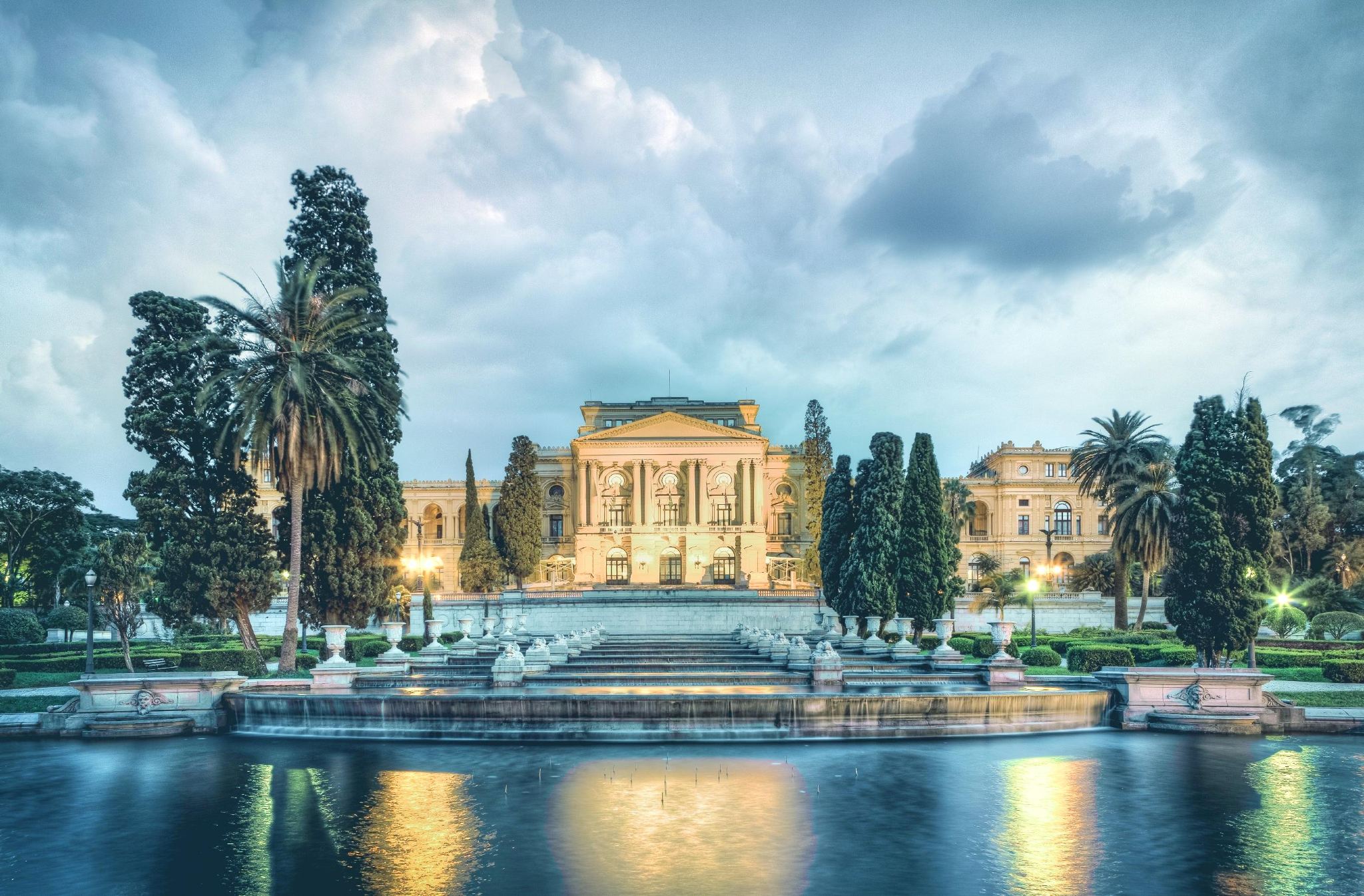 カンヌ+アンティーブ+ニース ワンデーツアー【プライベート専用】