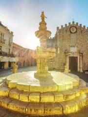 Fontana di Piazza Duomo