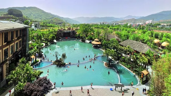 Jianmenguan Tianci Hotspring Resort