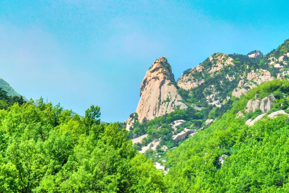 泰山風景名勝區-天燭峯