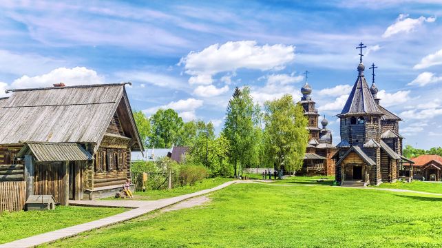 Muzey Derevyannogo Zodchestva I Krest'yanskogo Byta