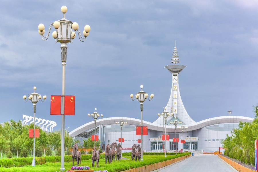 策克口岸國際文化旅遊區