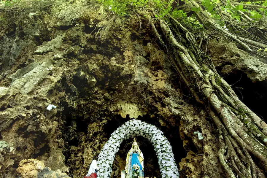 Santa Lourdes Shrine