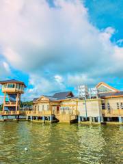 Kampong Ayer Cultural & Tourism Gallery
