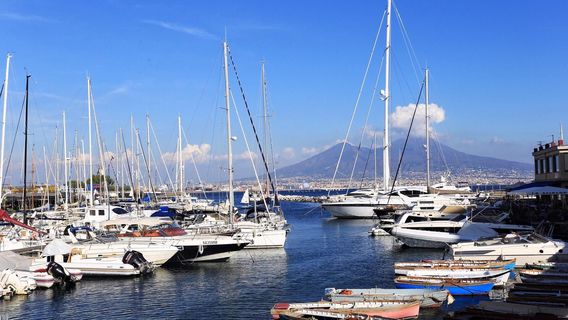 Via Caracciolo e Lungomare di Napoli