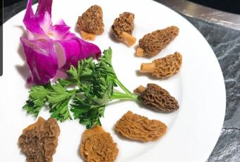 大匠工房古船木艺术餐厅·猪肚鸡专门店(兴工北街店) User Photo