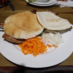 Felfela User Photo