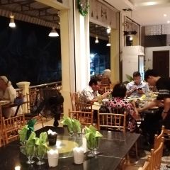 White Rose張用戶圖片