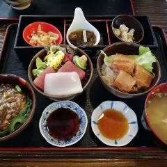 Hanagasa Shokudo User Photo