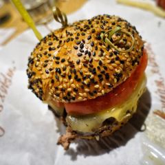 Burger & Lobster User Photo